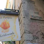 Appartement Maison De Typique Mentonnaise *