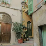 Appartement Maison De Typique Mentonnaise *