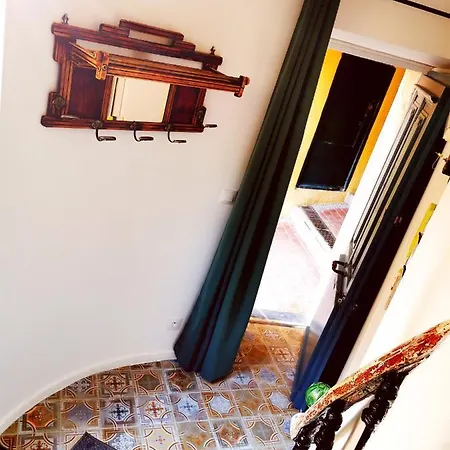 Maison De Typique Mentonnaise Apartment