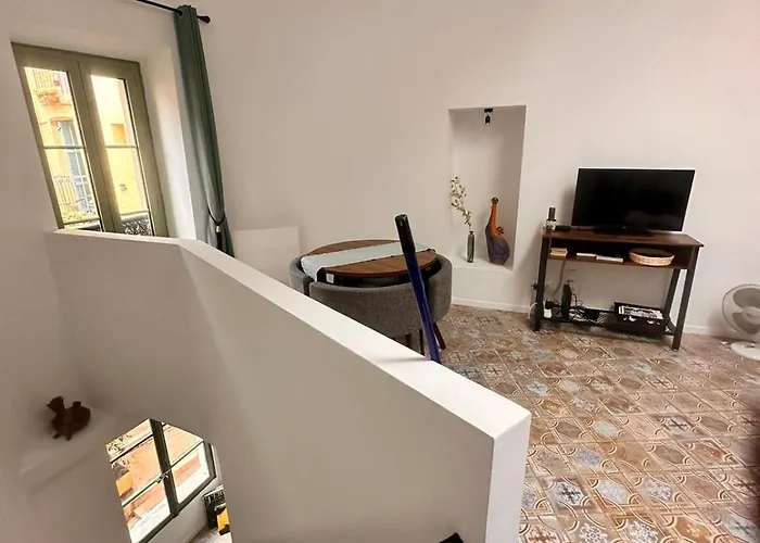 Maison De Typique Mentonnaise מנטון